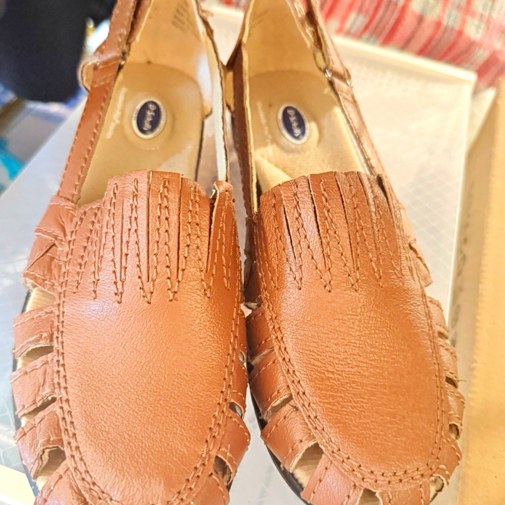 Women’s Dr. Scholl’s Brown Slip On Loafer Flats Comfort Cut-Out Round Toe 7.5